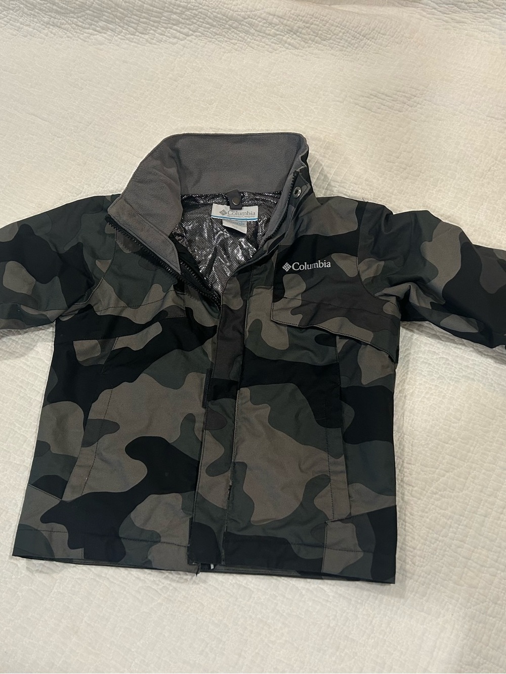 Columbia Boys' Camo Waterproof Jacket - Picture 1 of 5